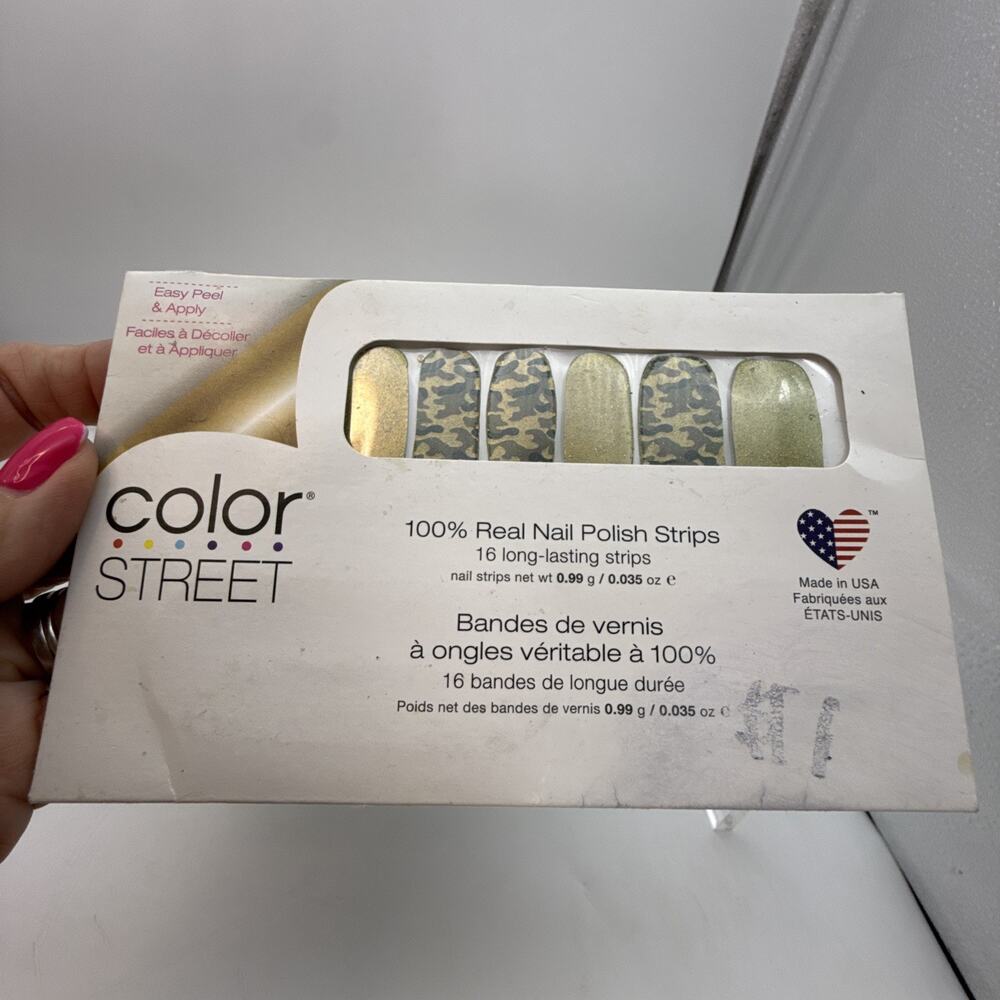 4 Packs Color Street Nail Polish Strips Night Terror, Do Your Fang, Glam-Ouflage - Picture 4 of 10